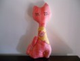 Gato coração rosa